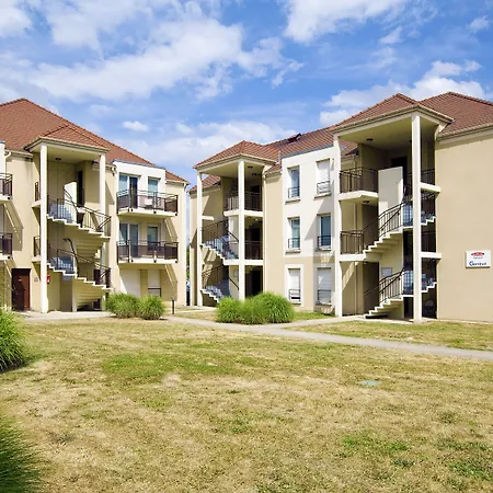 Zenitude Hotel Residences Roissy Village-3